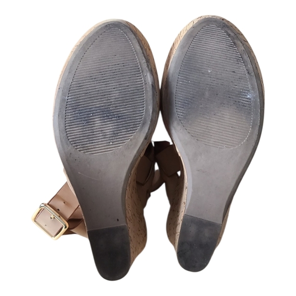 STEVE MADDEN | ELINE WEDGES | TAN | SIZE 8 - Picture 9 of 10